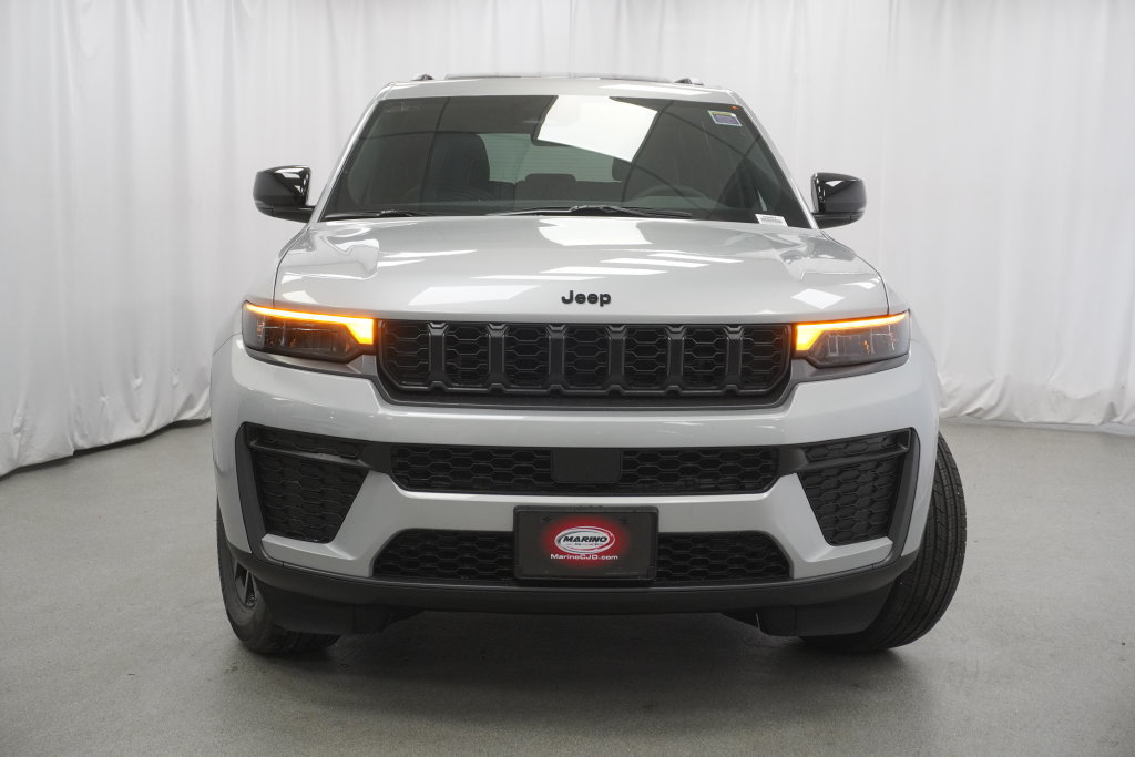 New 2026 Jeep Grand Cherokee Altitude AWD/4WD image 7
