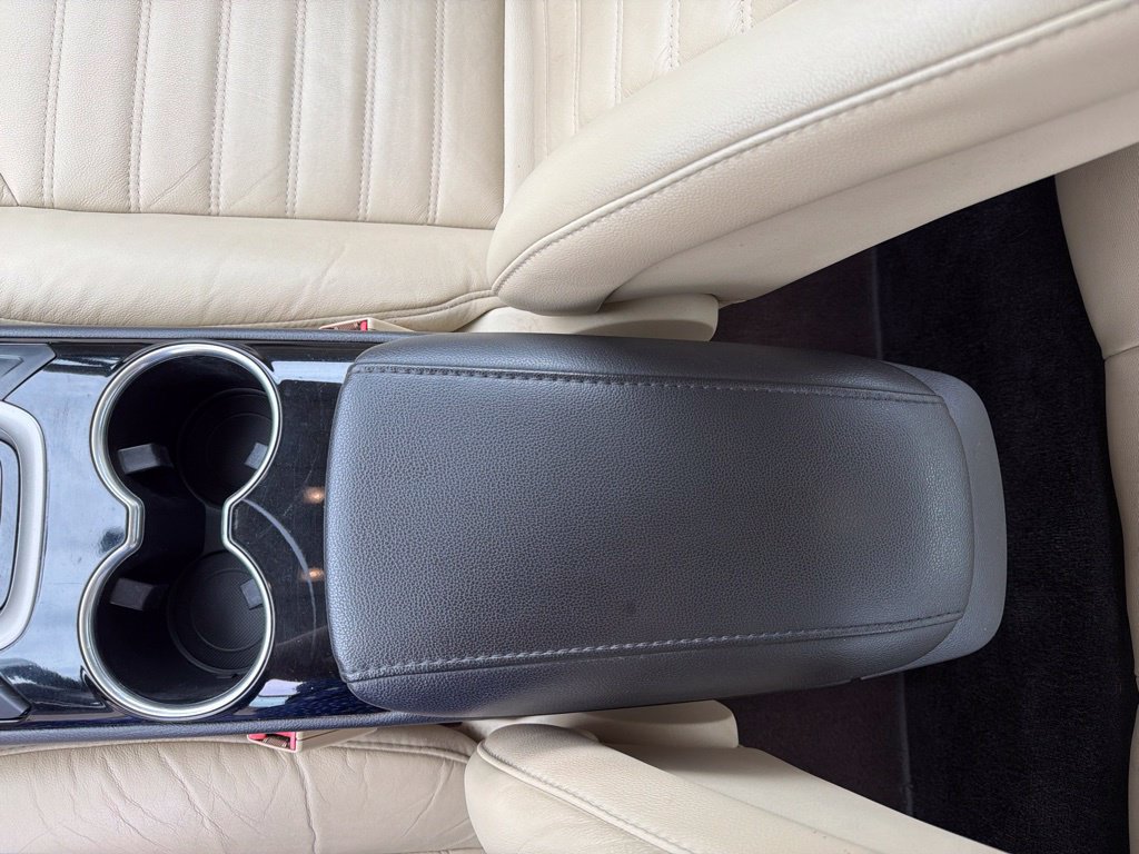Used 2015 Ford Fusion SE w/ Equipment Group 202A FWD image 27