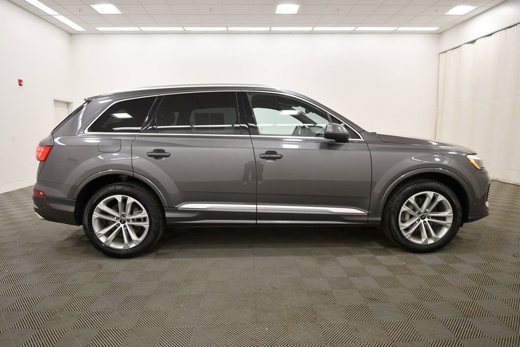 Used 2025 Audi Q7 3.0T Premium Plus AWD/4WD image 9
