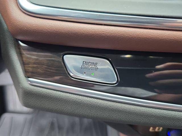 Certified 2019 Buick Enclave Avenir w/ Avenir Technology Package FWD image 29