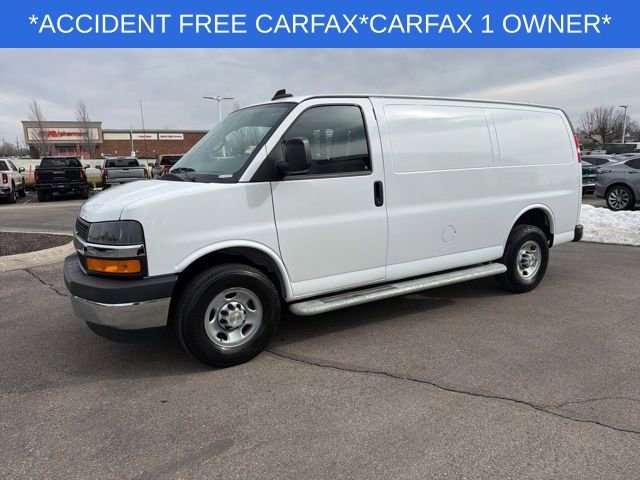 Used 2024 Chevrolet Express 2500 w/ Driver Convenience Package image 7