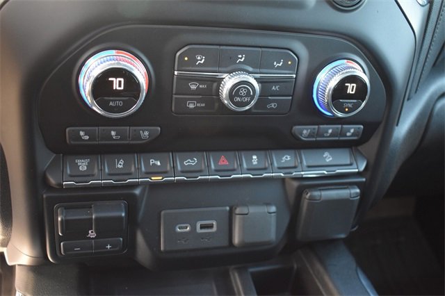 Certified 2020 GMC Sierra 3500 Denali w/ Denali Ultimate Package image 37