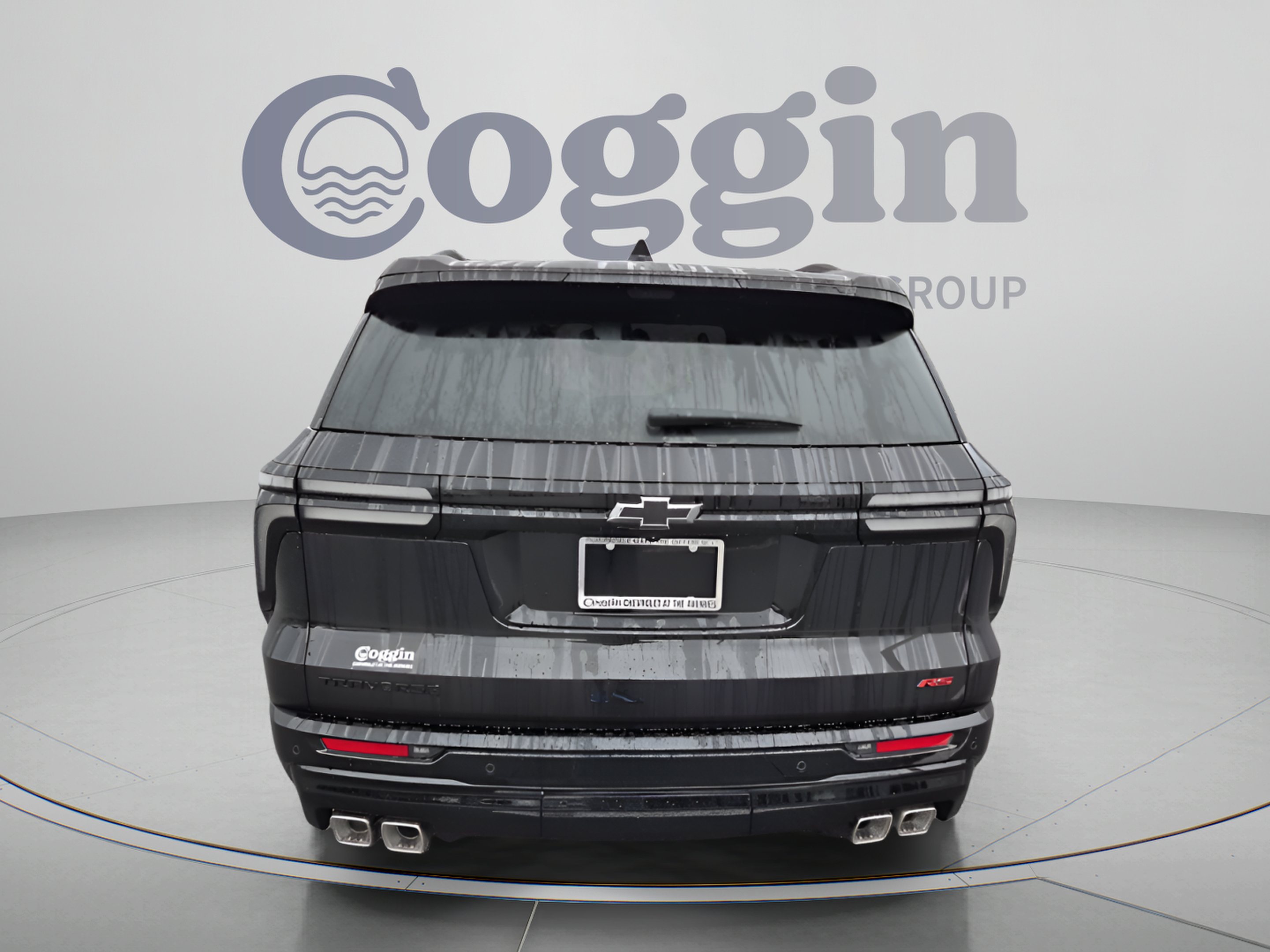 New 2027 Chevrolet Traverse RS w/ LPO, Floor Liner Package FWD image 4