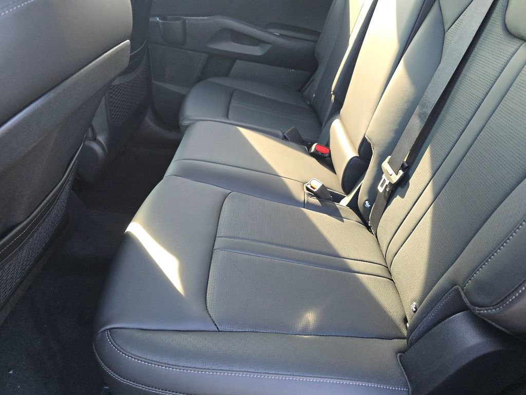 New 2026 Kia Sorento S w/ S Panoramic Sunroof Package image 19