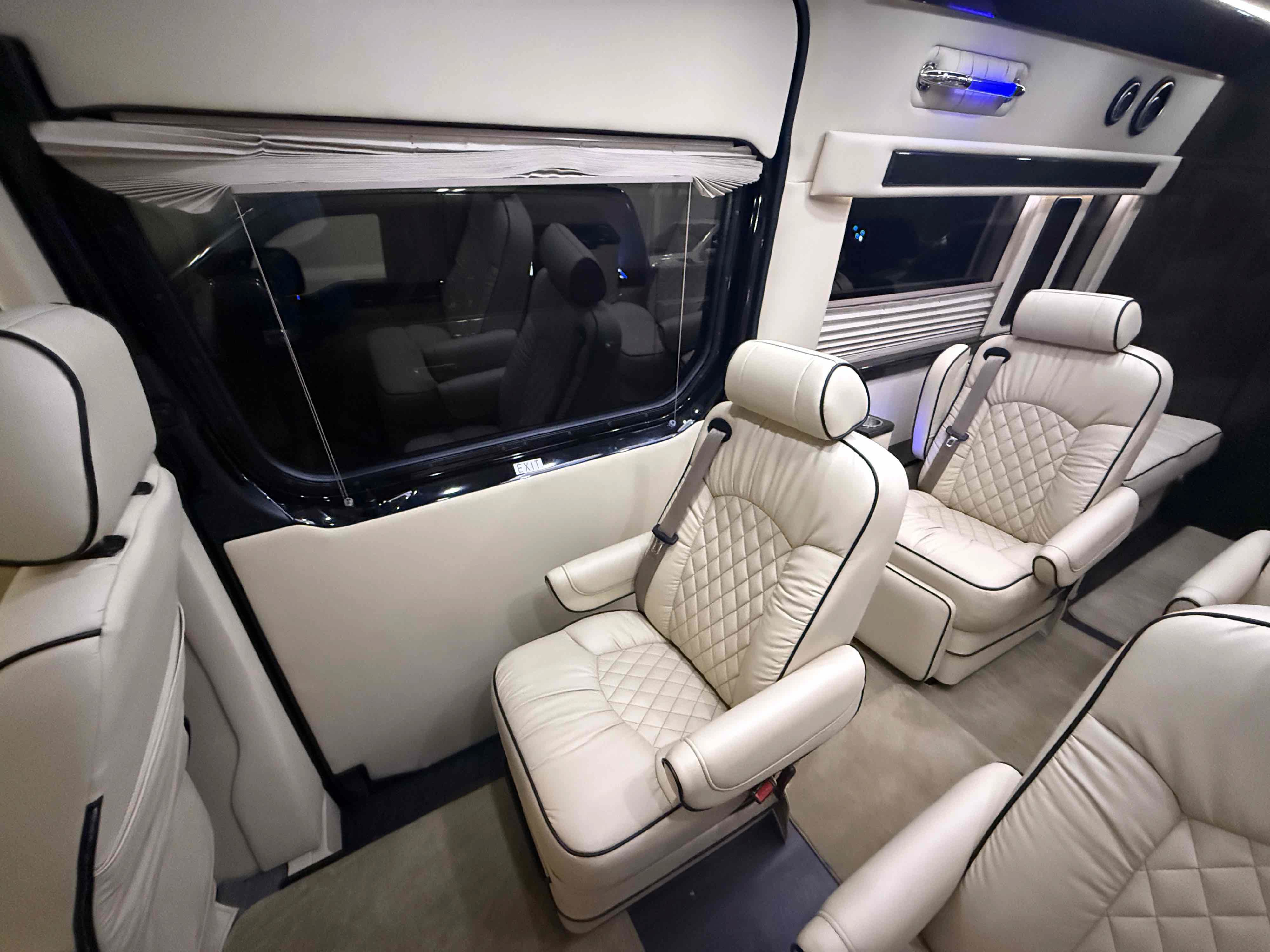 Used 2017 Mercedes-Benz Sprinter 3500 image 80