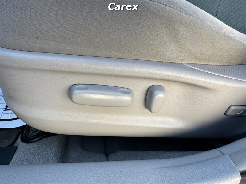 Used 2009 Toyota Camry LE FWD image 24