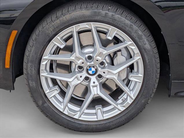 Used 2025 BMW 330i Sedan w/ M Sport Package RWD image 25