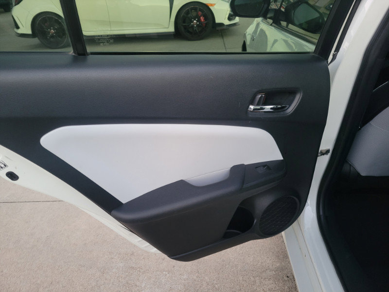 Used 2019 Toyota Prius Prime Plus FWD image 23