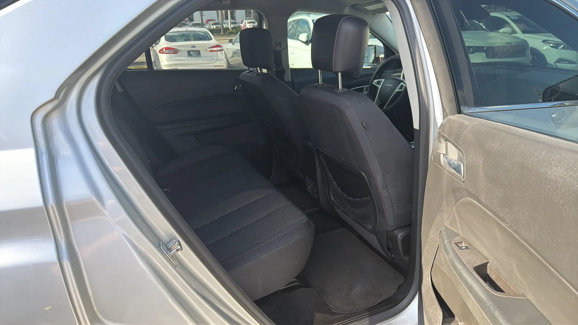 Used 2015 Chevrolet Equinox LT FWD image 16