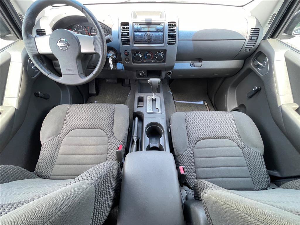 Used 2008 Nissan Frontier SE w/ Tow Hitch Pkg AWD/4WD image 11