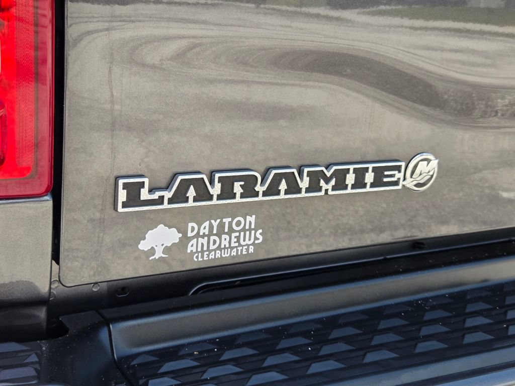 Used 2024 RAM 2500 Laramie AWD/4WD image 12