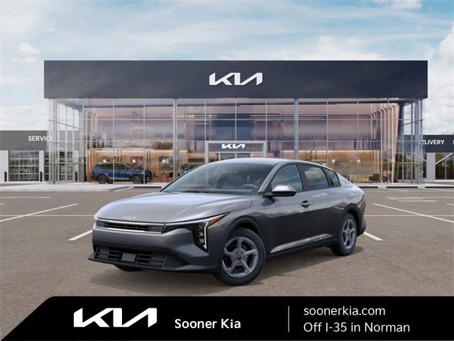 New 2025 Kia K4 LXS image 1
