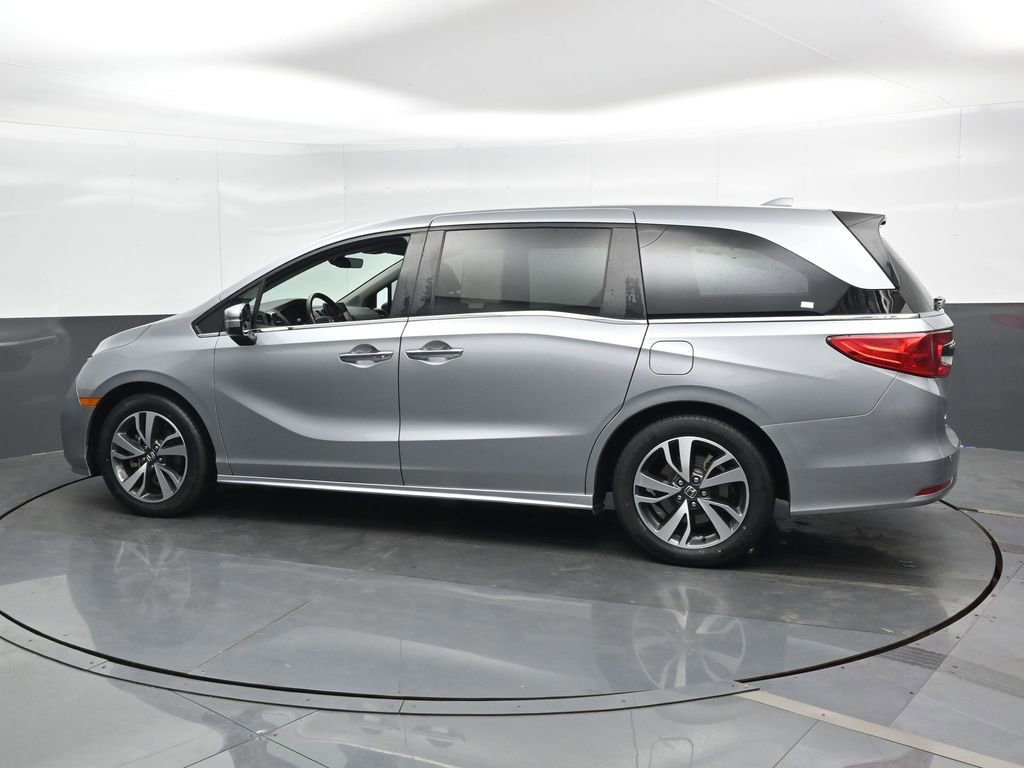 Used 2024 Honda Odyssey Touring image 8