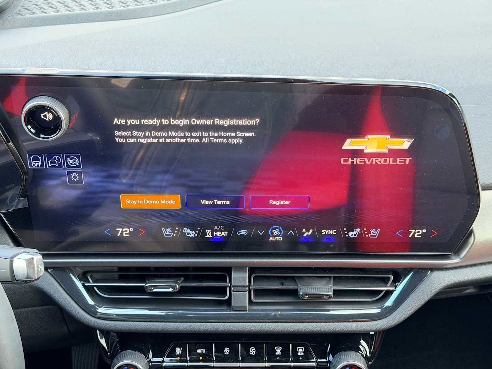 New 2026 Chevrolet Equinox EV RS image 28