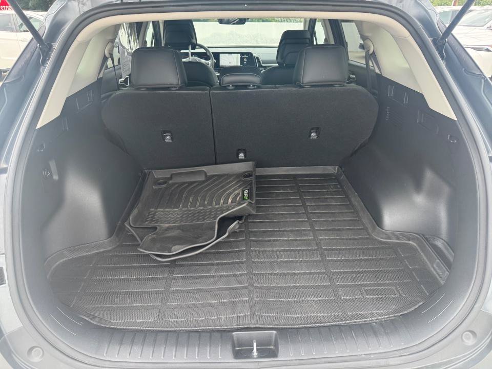 Used 2025 Kia Sportage EX AWD/4WD image 14