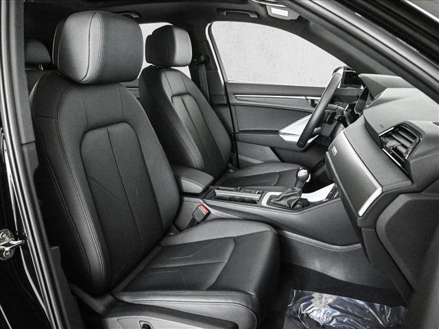 Certified 2025 Audi Q3 2.0T Premium w/ Convenience Package image 22