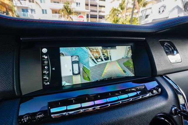 Used 2023 Rolls-Royce Cullinan w/ Cullinan Package image 61