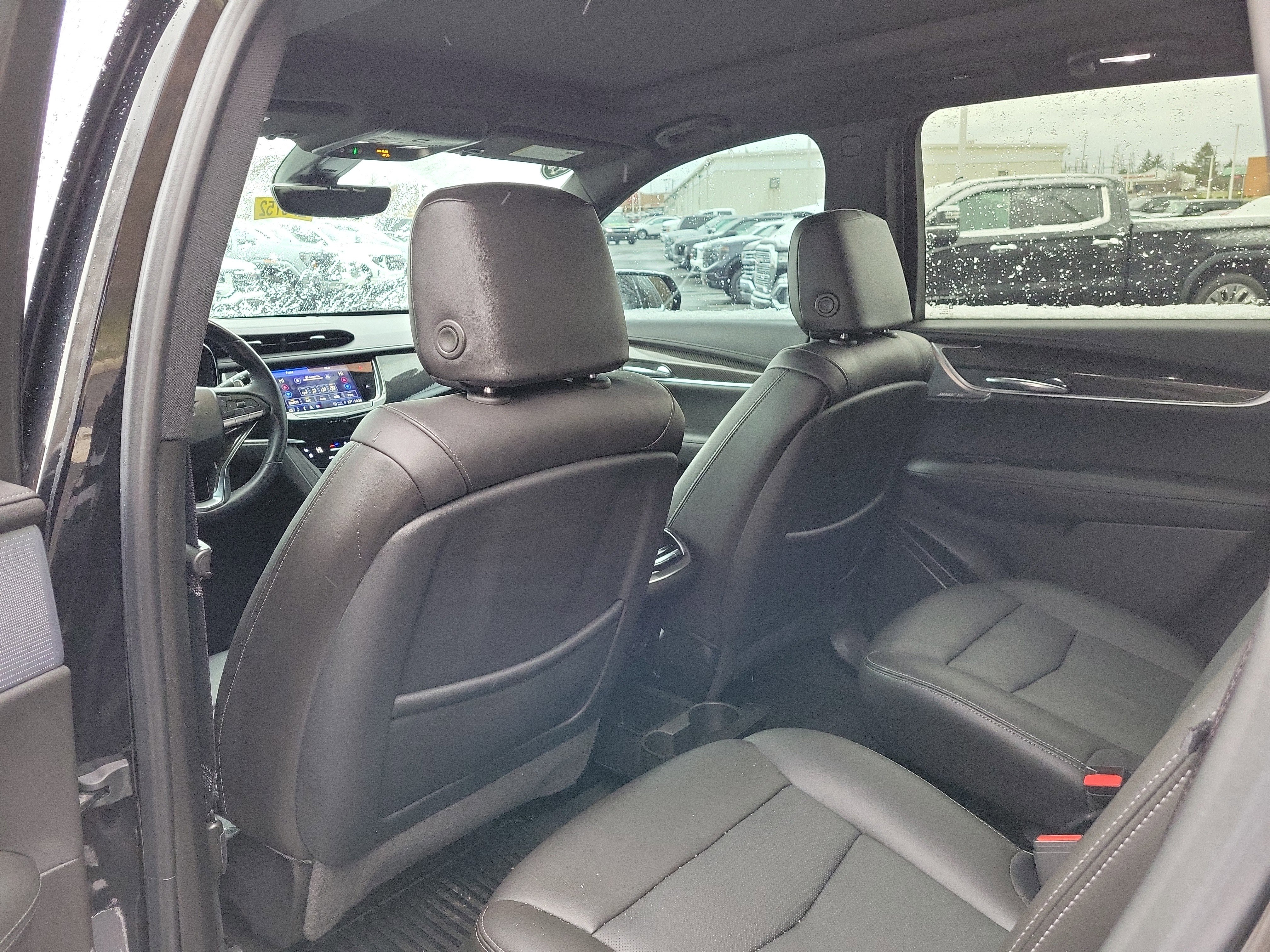 Used 2023 Cadillac XT6 Sport w/ LPO, Onyx Lite Package image 14