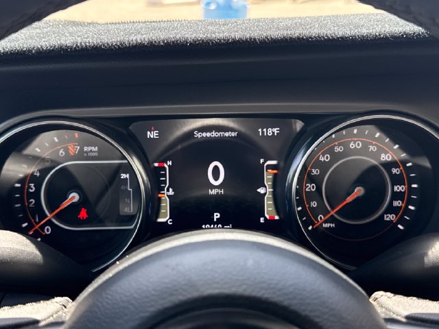 Used 2023 Jeep Gladiator Sport AWD/4WD image 15