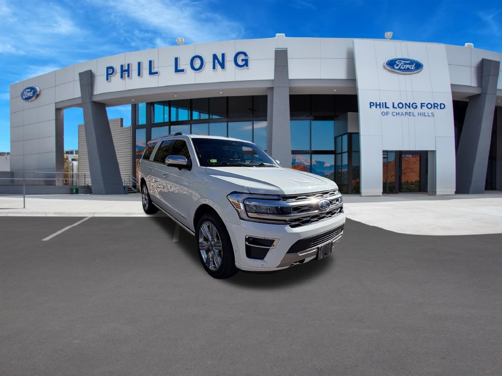 Used 2024 Ford Expedition Max Platinum AWD/4WD image 8
