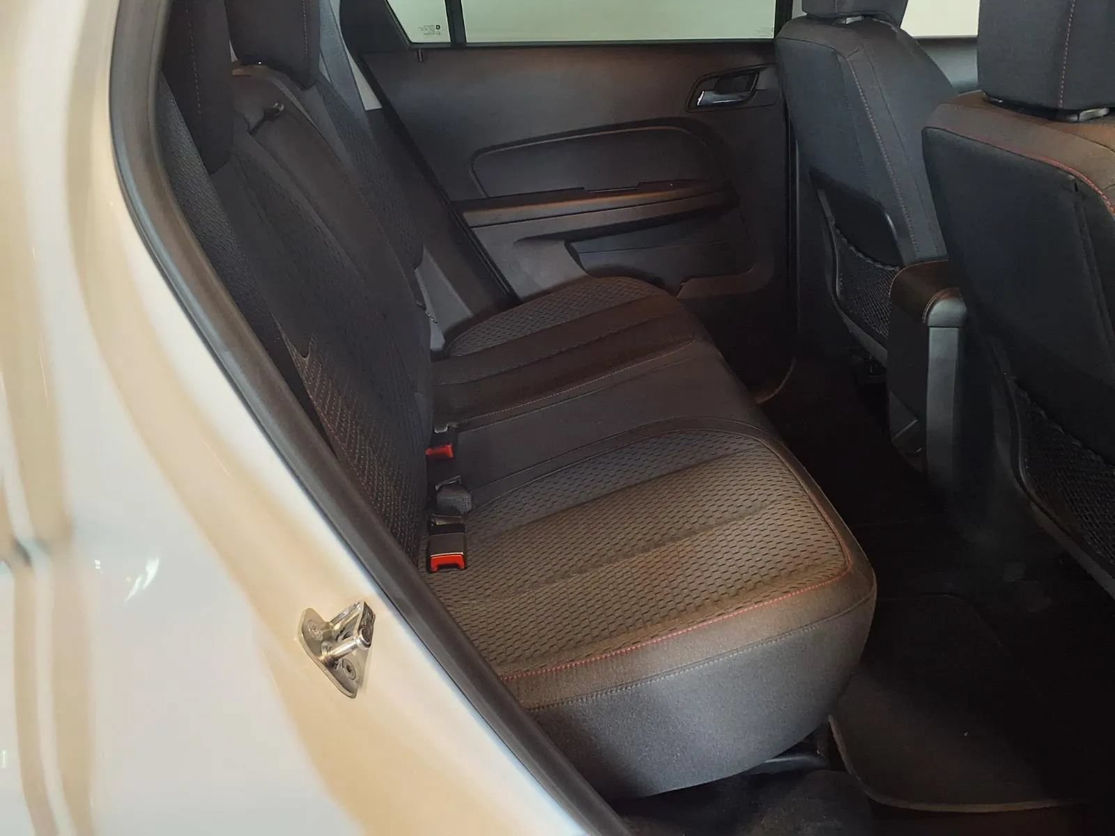 Used 2015 GMC Terrain SLE AWD/4WD image 10