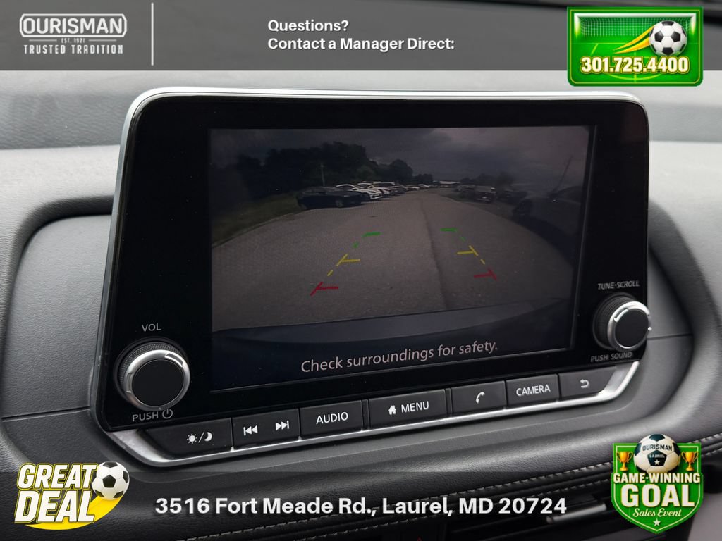 Used 2024 Nissan Rogue SV AWD/4WD image 24