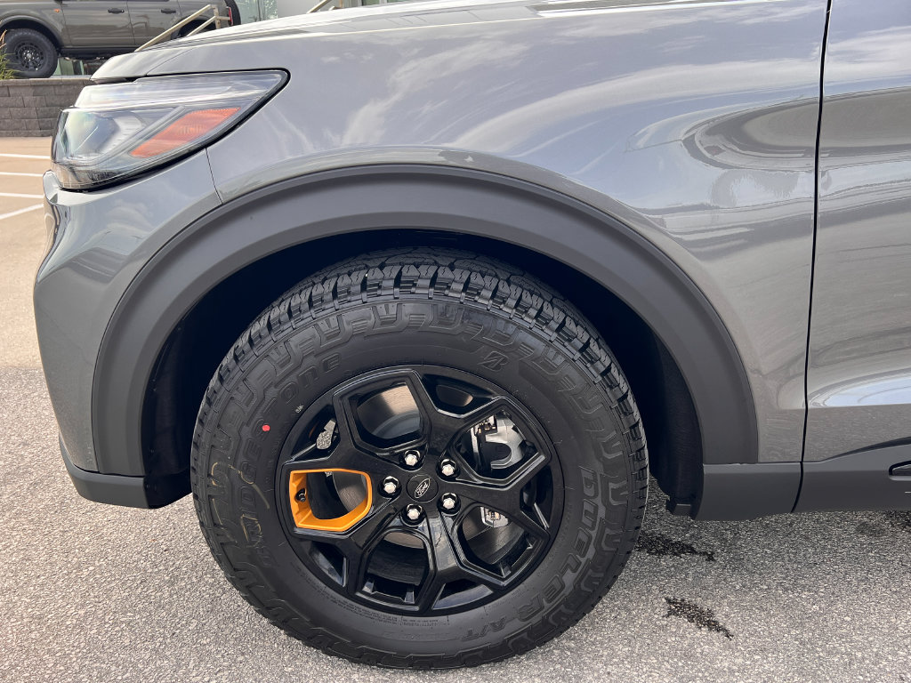 New 2026 Ford Explorer Tremor w/ Tremor Ultimate Package AWD/4WD image 34