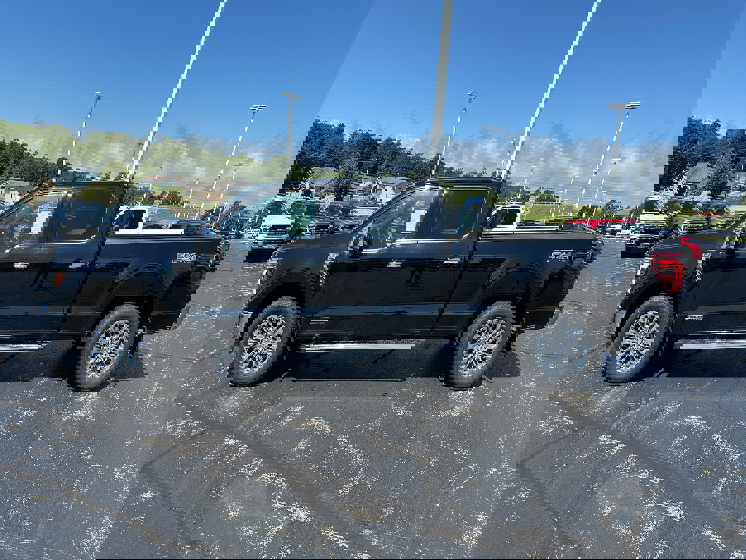 New 2025 Ford F150 Lariat w/ Equipment Group 501A Mid image 4