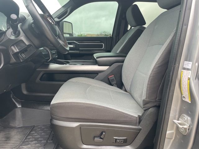 Used 2024 RAM 2500 Big Horn w/ Safety Group image 2