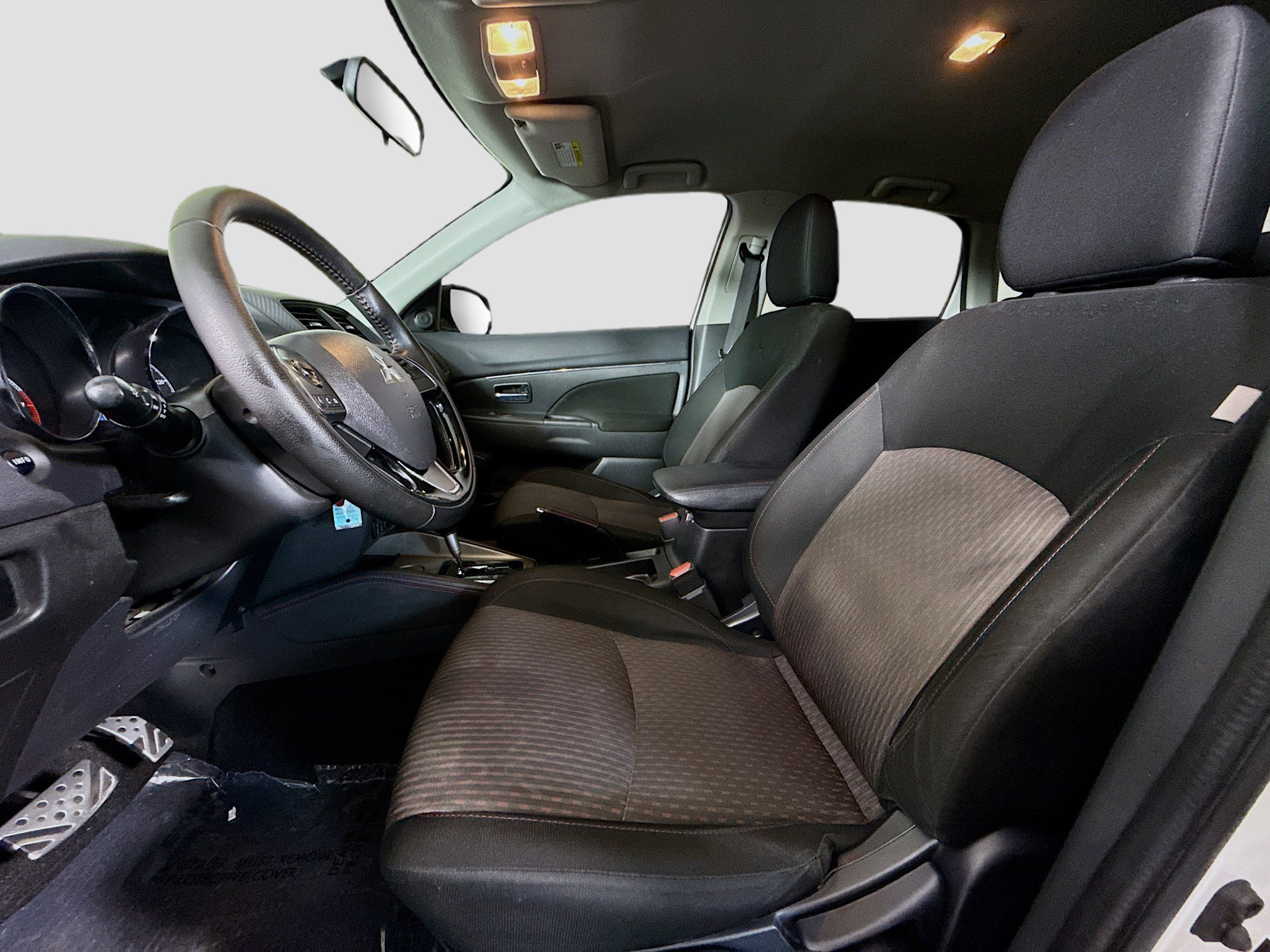 Used 2018 Mitsubishi Outlander Sport ES FWD image 21