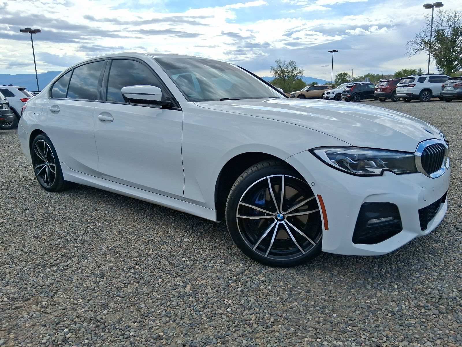 Used 2021 BMW 330e RWD image 4