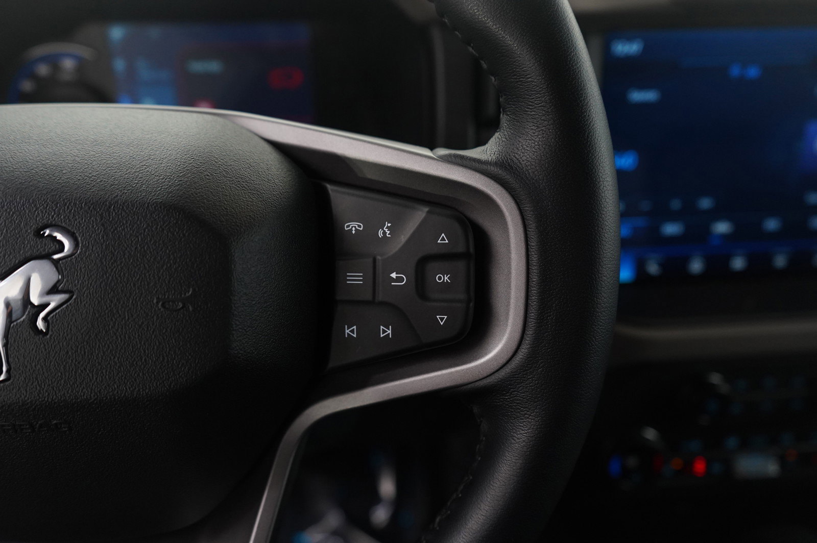 Used 2024 Ford Bronco Wildtrak image 15