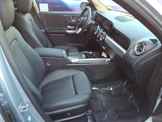 New 2026 Mercedes-Benz GLB 250 4MATIC image 15