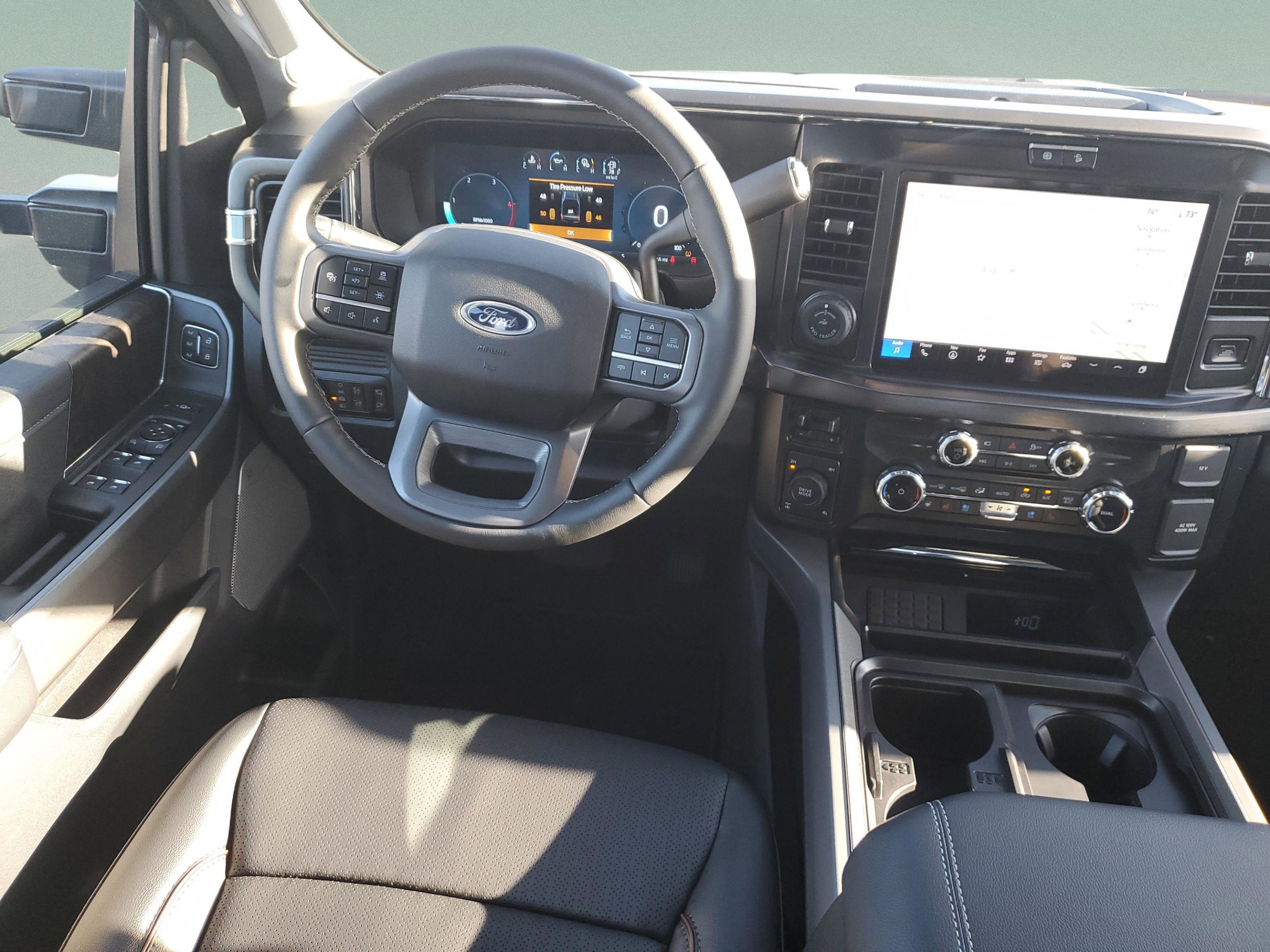 New 2026 Ford F250 Lariat w/ Black Appearance Package image 9