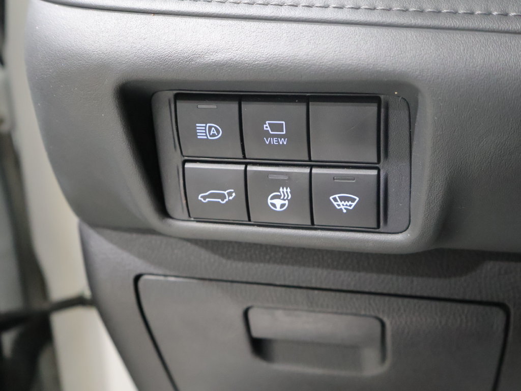 Used 2021 Toyota Highlander Platinum AWD/4WD image 31