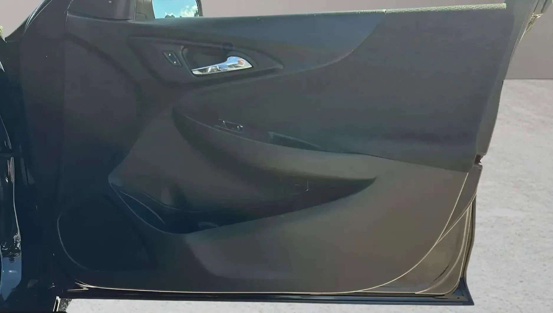 Used 2020 Chevrolet Malibu LT image 17