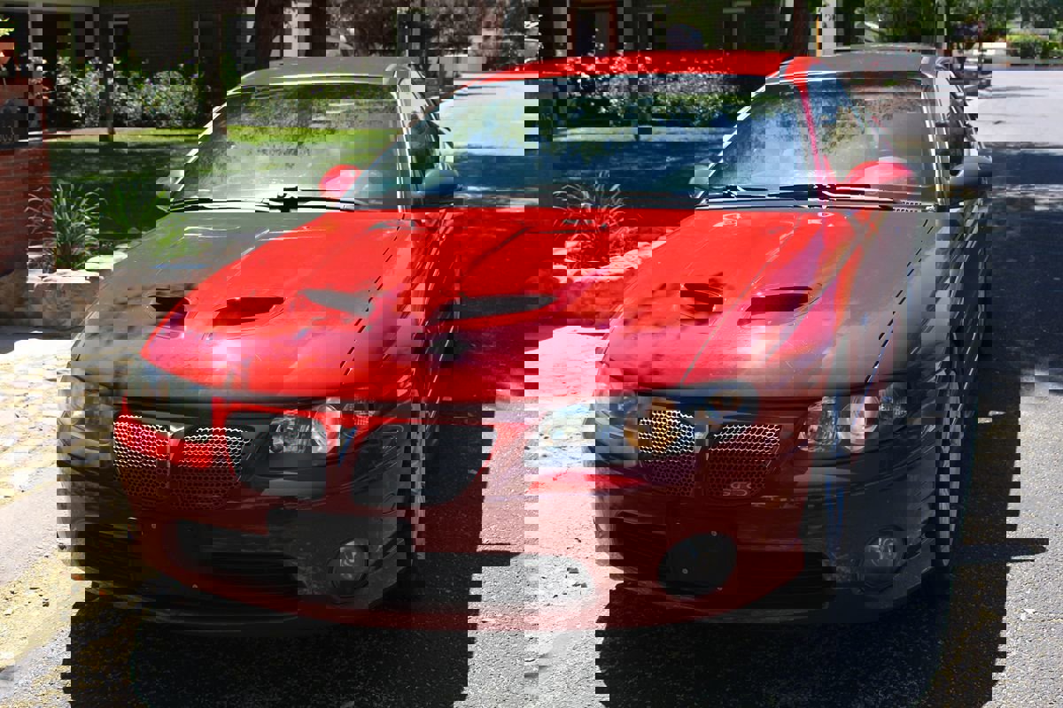 Used 2006 Pontiac GTO image 25