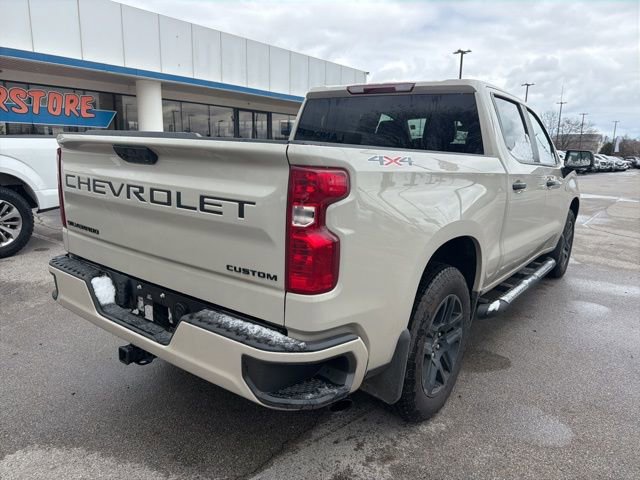 Used 2026 Chevrolet Silverado 1500 Custom w/ Turbomax Blackout Package image 3