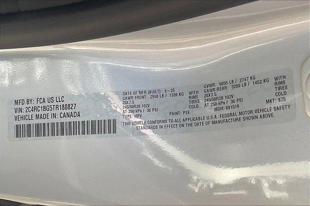 New 2026 Chrysler Pacifica Select image 13