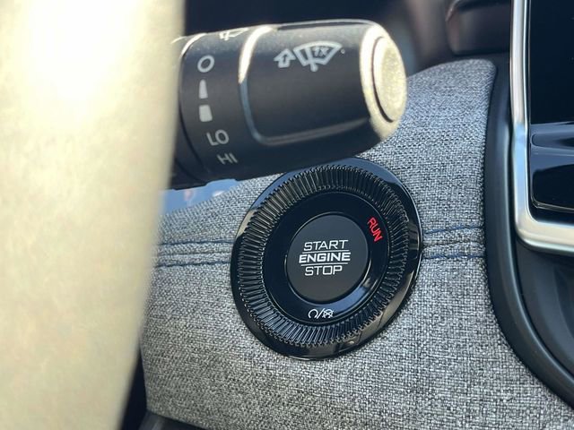 New 2026 Jeep Compass Latitude image 24