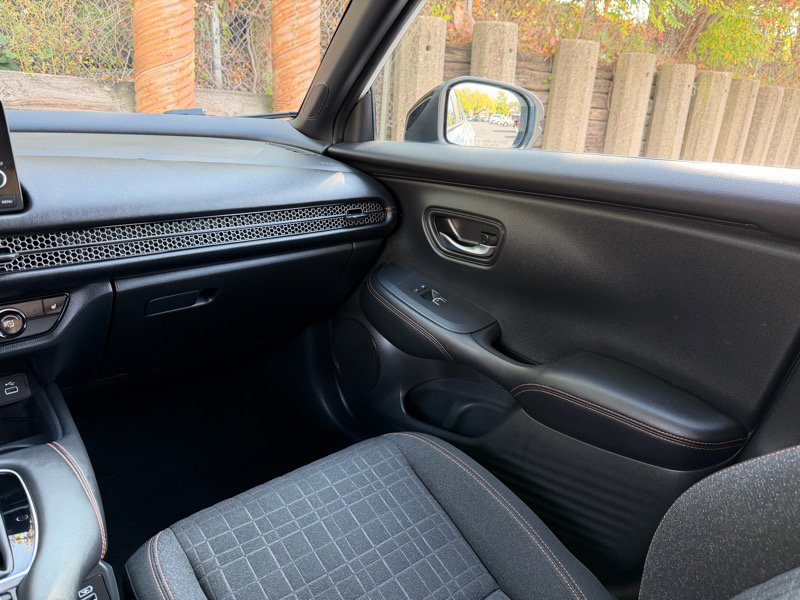 Used 2023 Honda HR-V Sport image 14