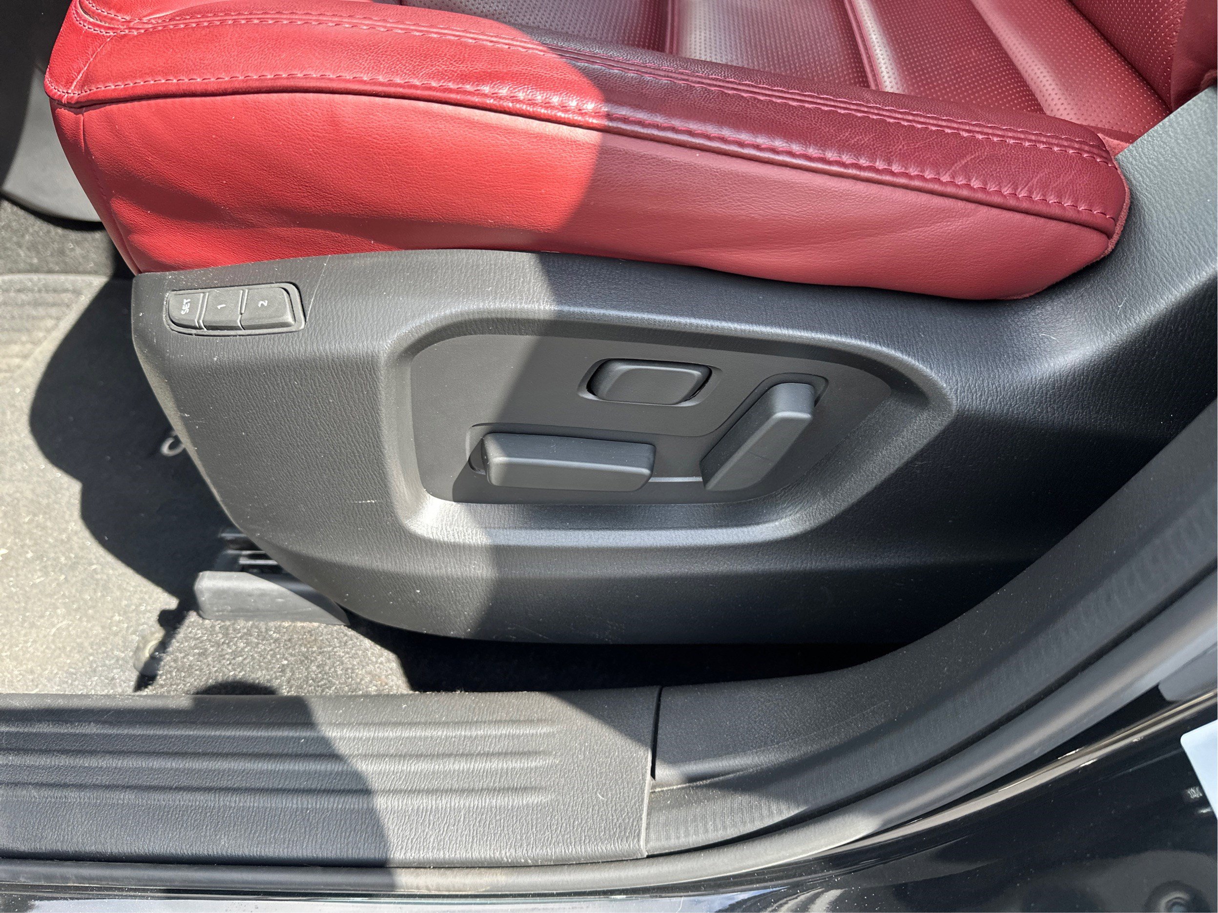 Certified 2025 MAZDA CX-5 Carbon Edition image 19