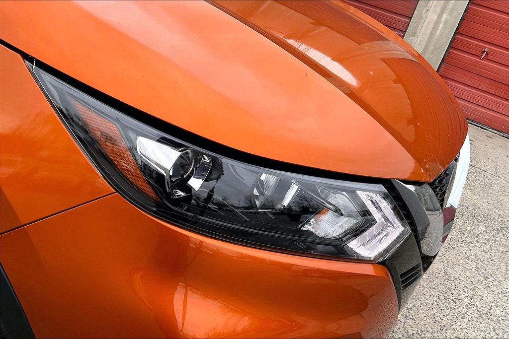 Used 2022 Nissan Rogue Sport SL image 27