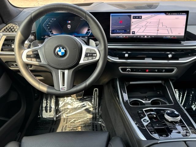 Used 2026 BMW X7 M60i AWD/4WD image 21