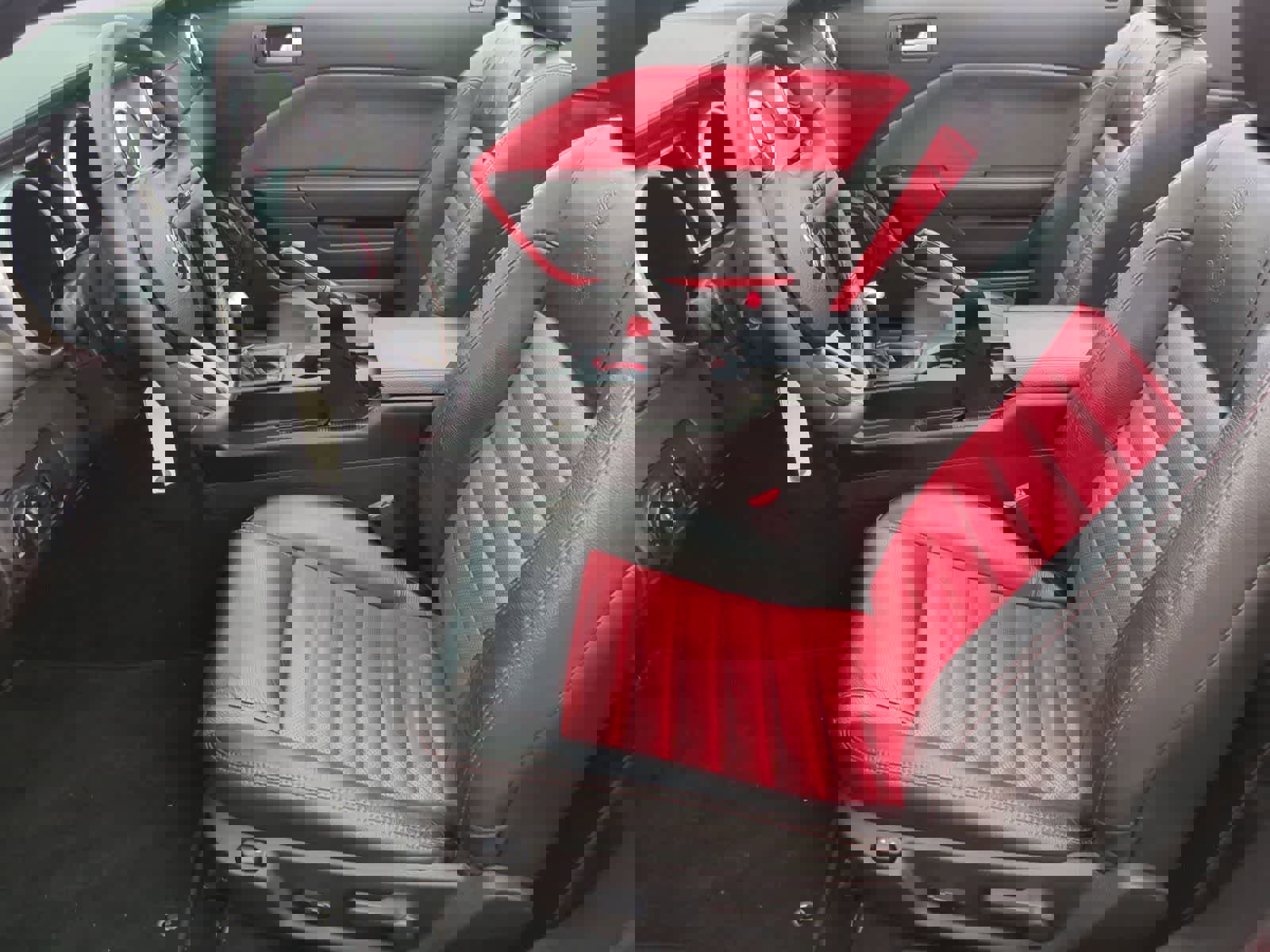 Used 2008 Ford Mustang Shelby GT500 image 17