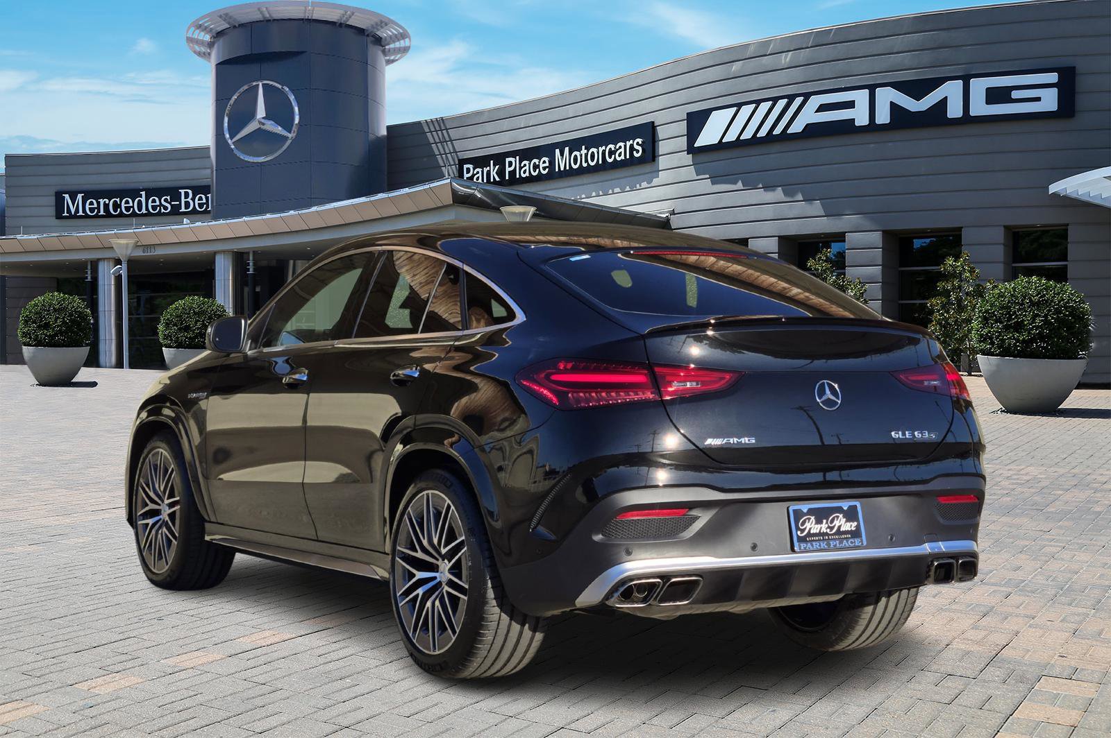 New 2026 Mercedes-Benz GLE 63 AMG S image 4