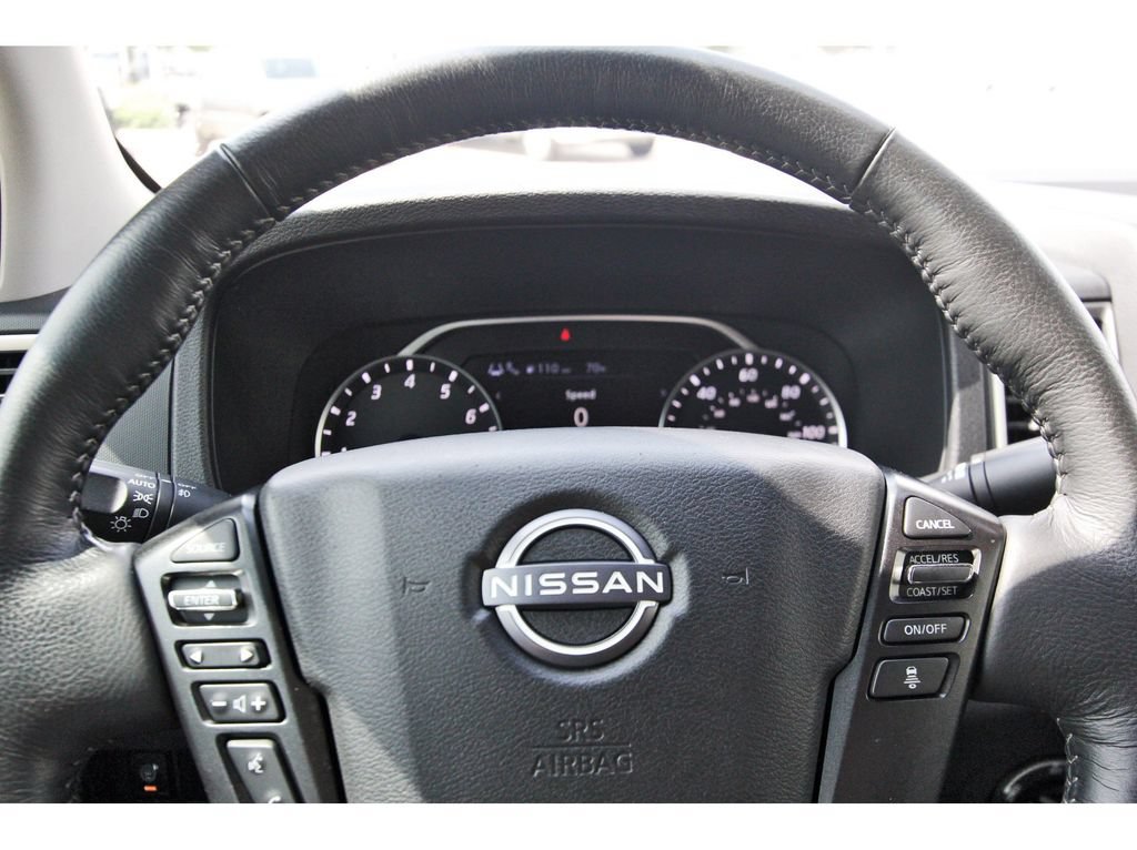 Used 2023 Nissan Frontier SV w/ SV Convenience Package AWD/4WD image 13