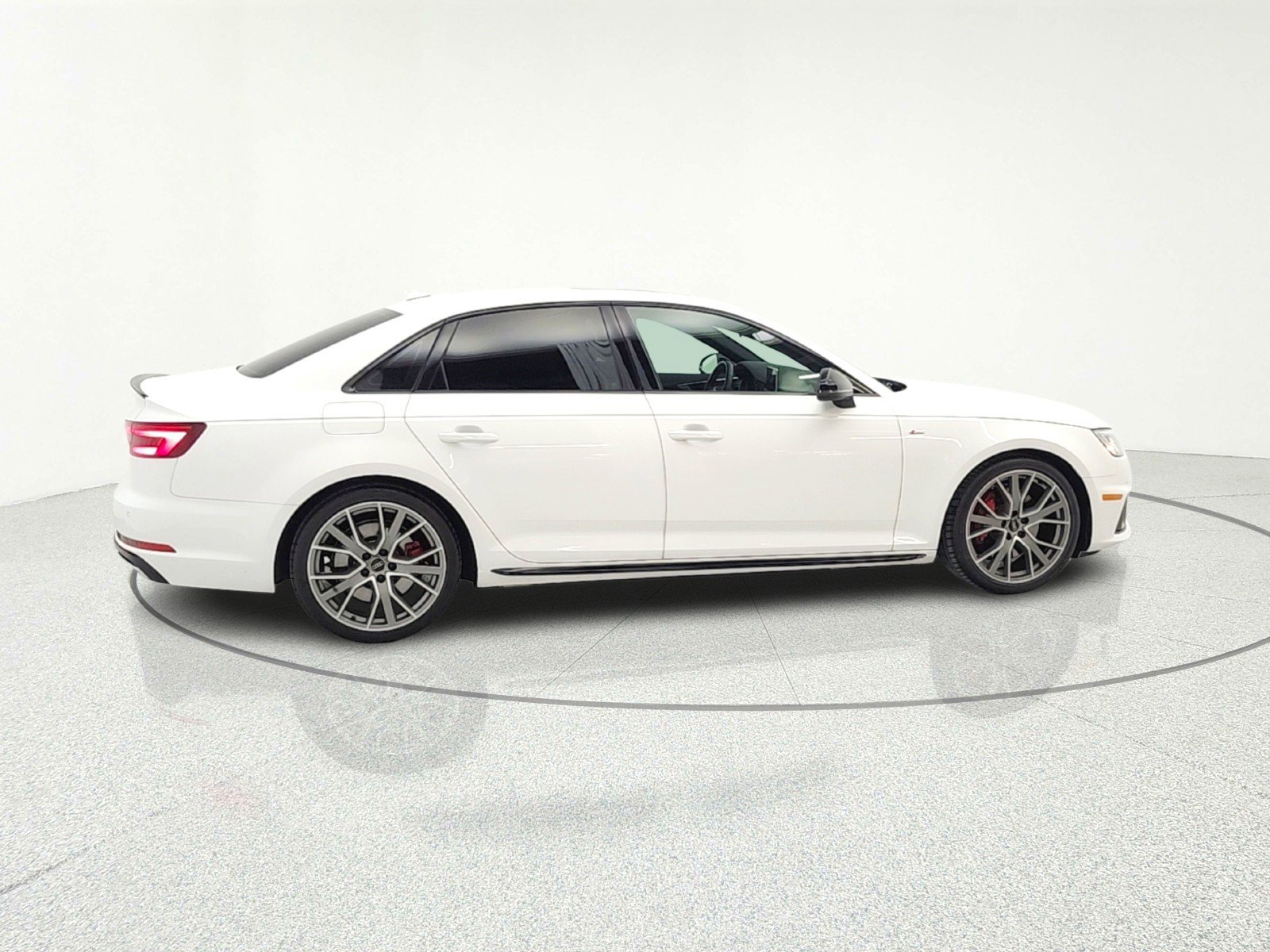 Used 2019 Audi A4 2.0T Premium Plus w/ Premium Plus Package image 30