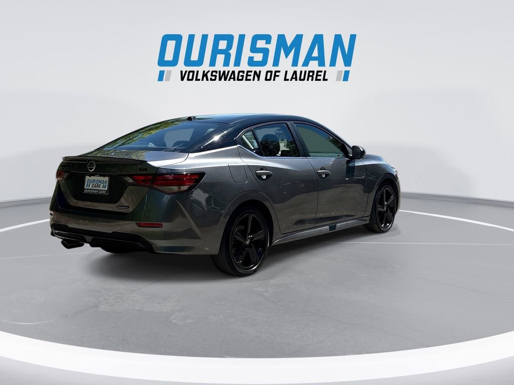 Used 2023 Nissan Sentra SR w/ Midnight Edition Package FWD image 8