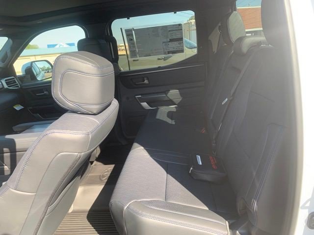 New 2026 Toyota Tundra Platinum w/ TRD Off-Road Package AWD/4WD image 24